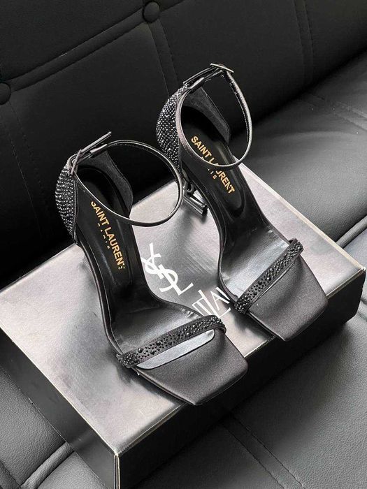 Tocuri YSL calitate premium din piele