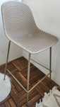 Scaun bar bej din metal Quinby Kave Home