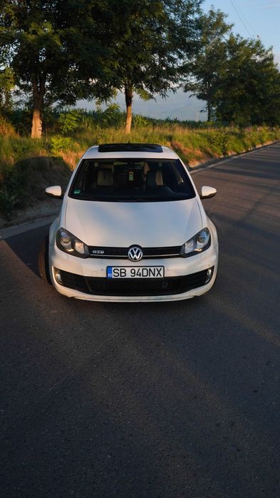 Volkswagen Golf 6 GTD • 2.0 TDI • Manuală