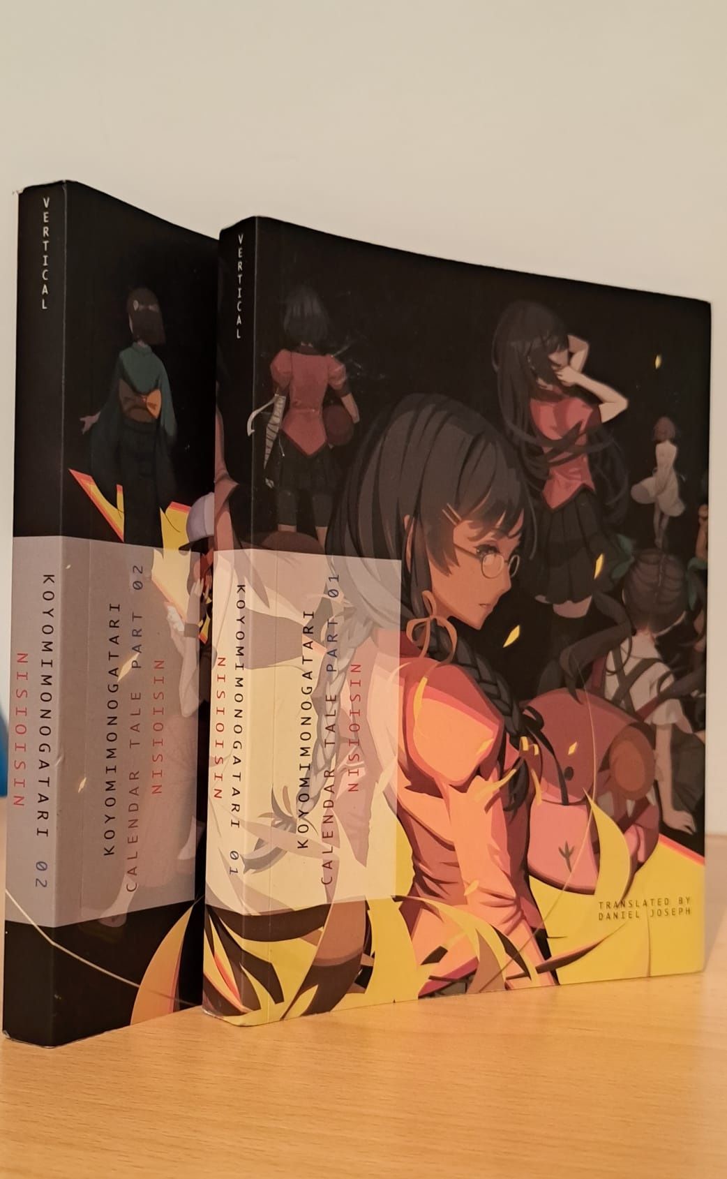 KOYOMIMONOGATARI  calendar tale  01 si 02  nisioisin