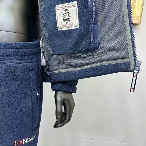 Куртка флисовая р. 50