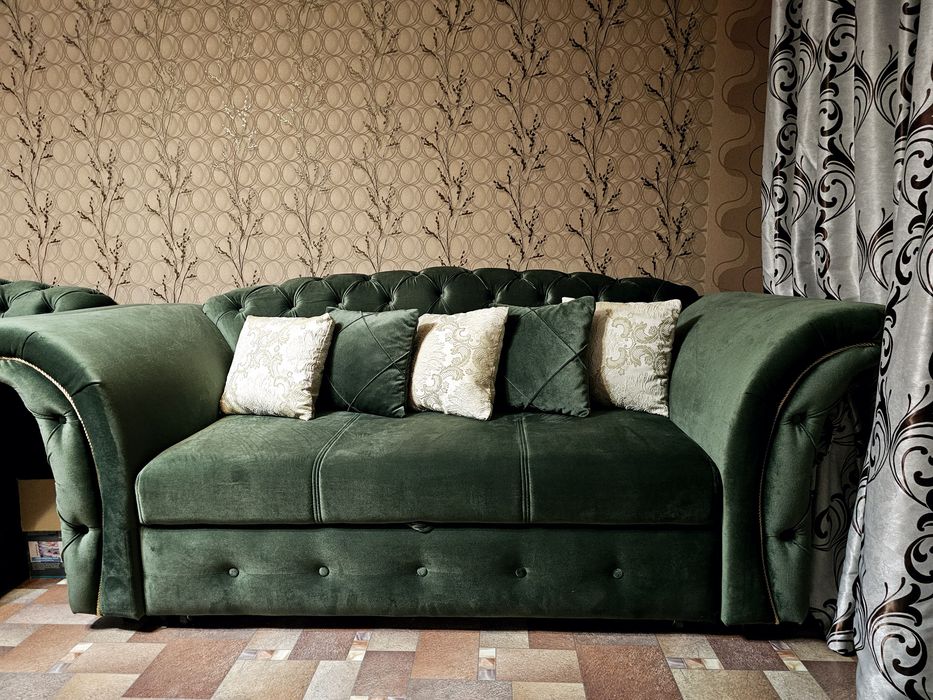 Комплект диван и кресло