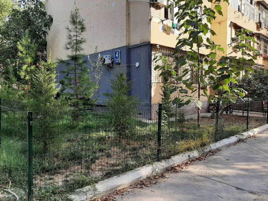 Продается нежилое помещение 3х комнатная + подвал Чиланзар 20 квартал