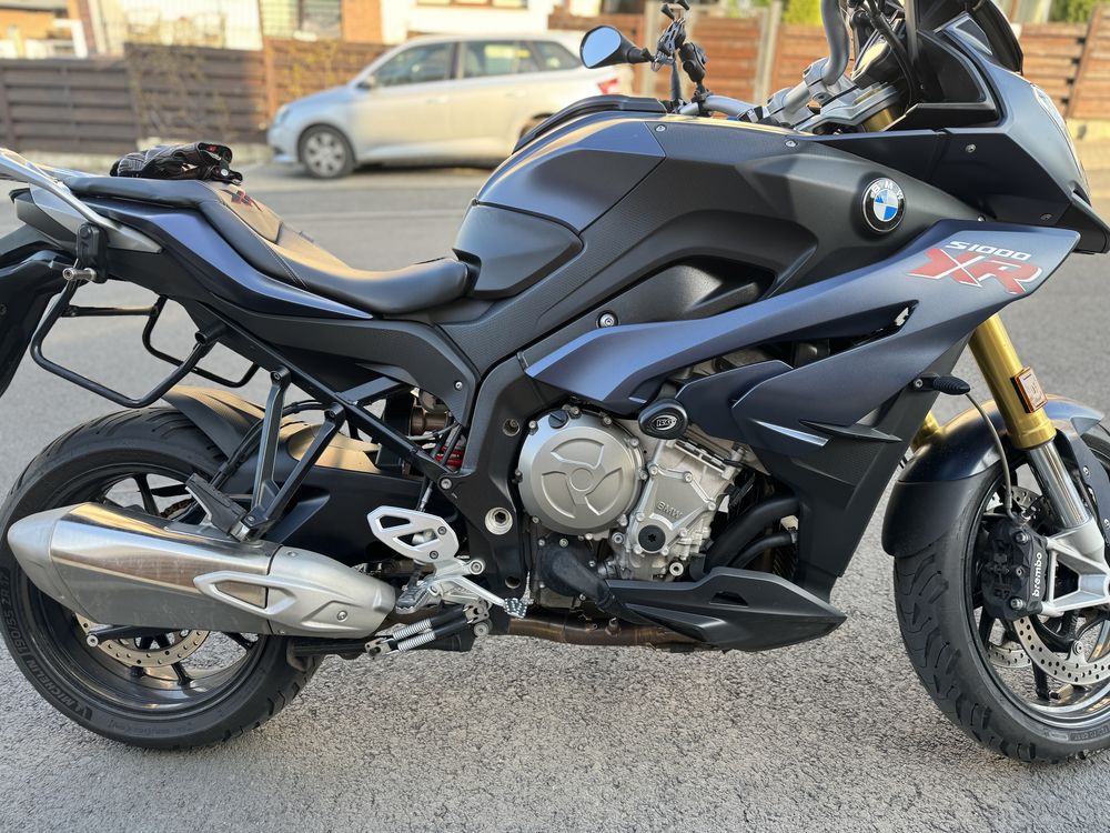 BMW S1000XR 2019 - Akrapovik Titanium