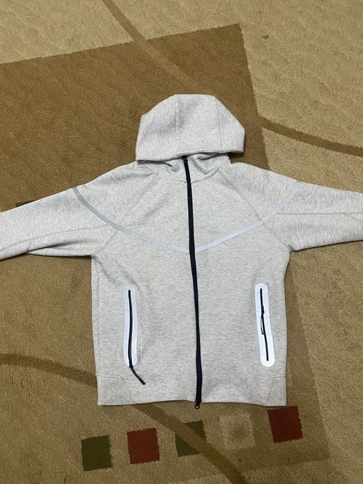 Nike tesh fleece Тэч флис найк