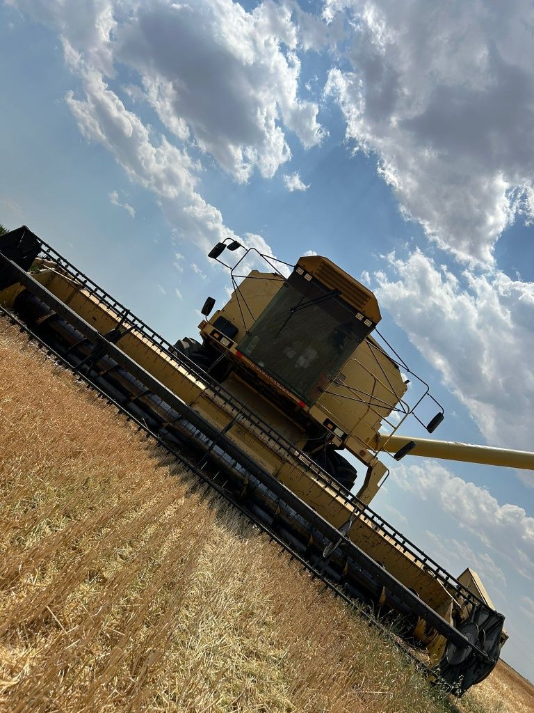 New Holland TF46