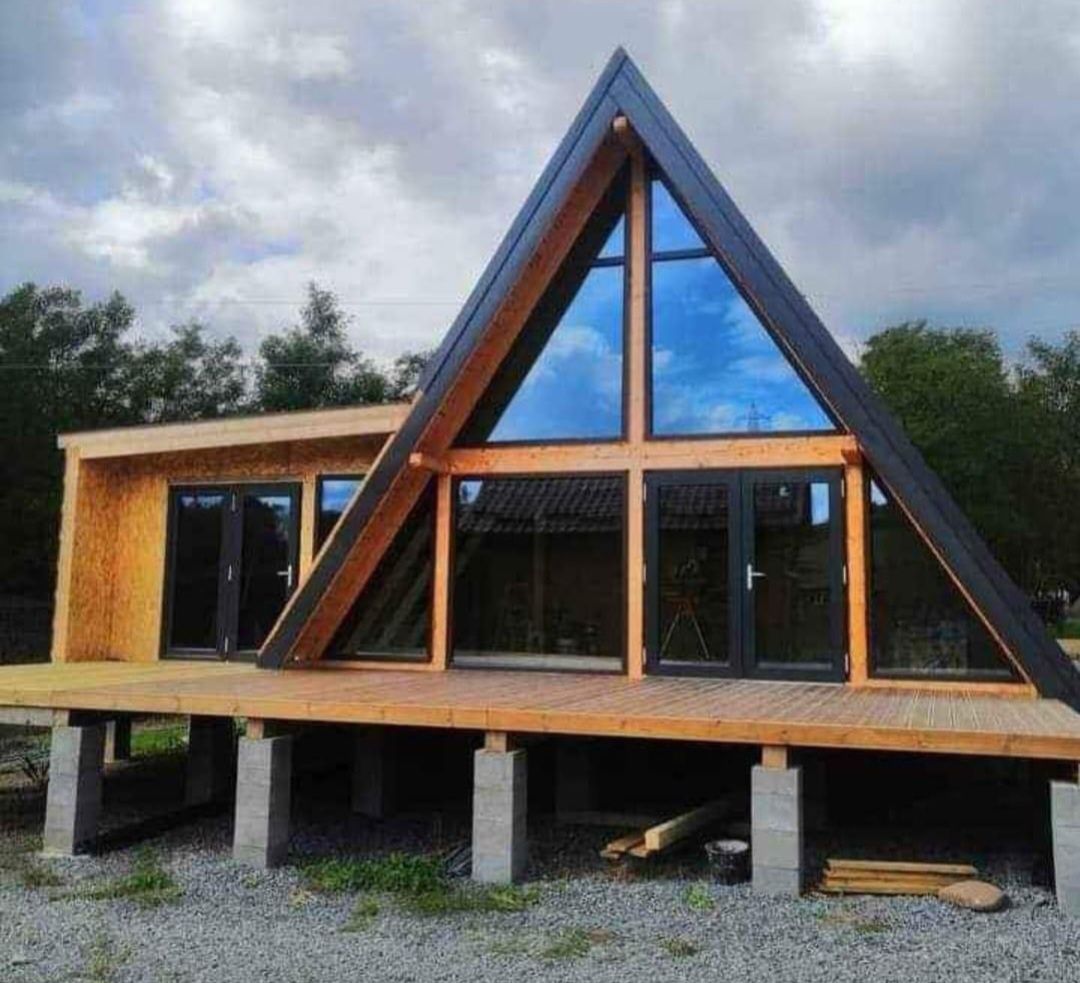 Vând cabane tip A