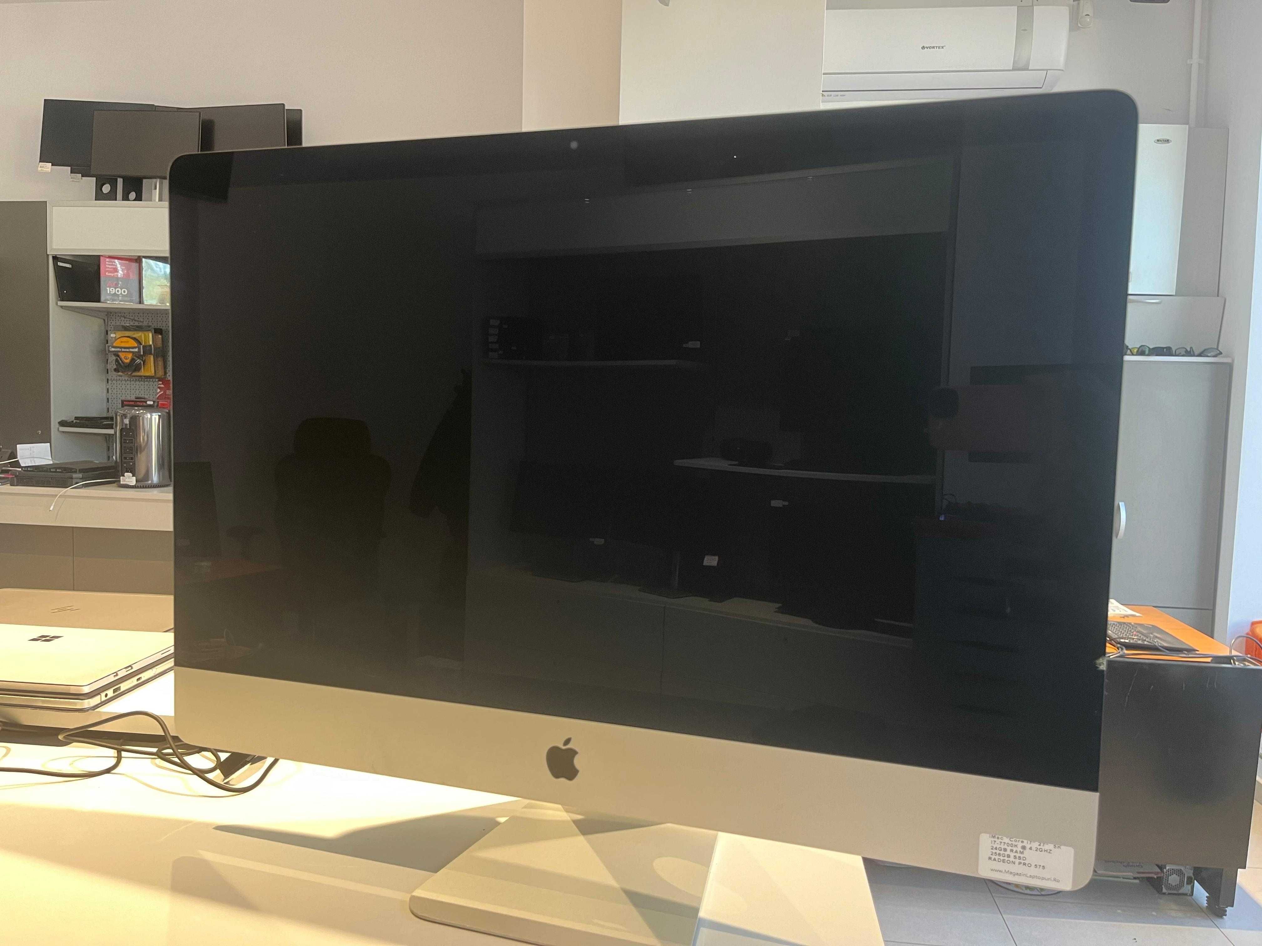 IMAC Late 2017 27" 5K i7-7700K-24Gb Ram-256Gb Ssd-Radeon 575 4Gb