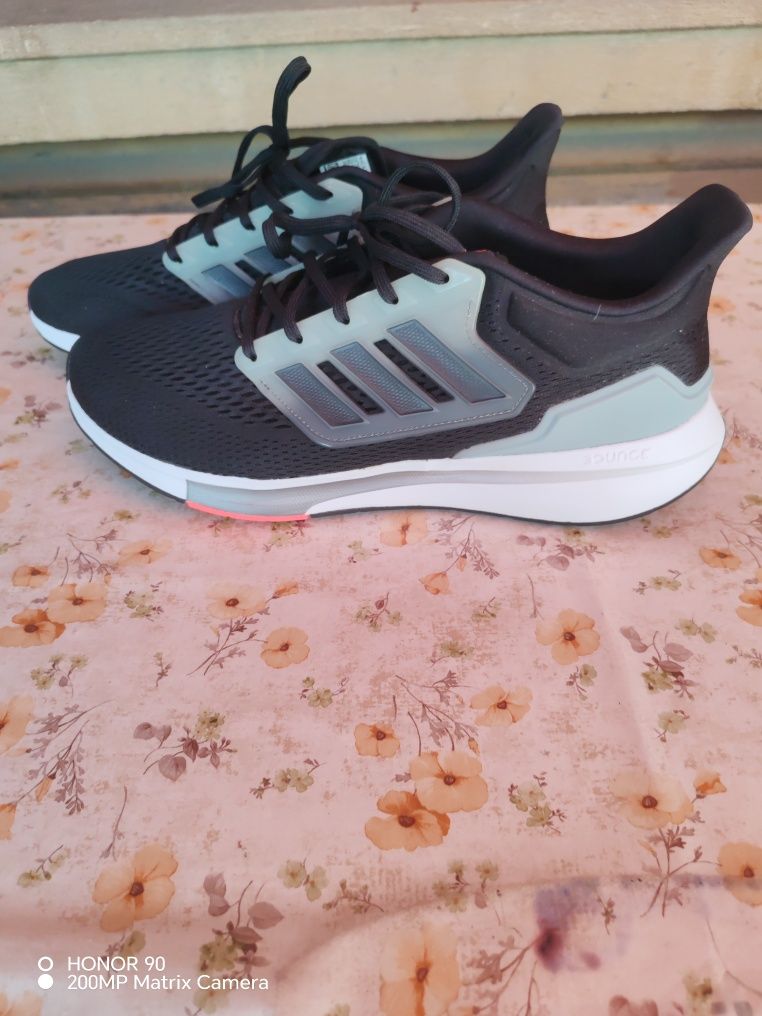 Adidas EQ21   Nr 45