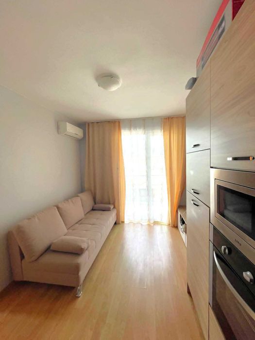 Продава се Двустаен апартамент в к.к. Слънчев бряг - 54 кв.м за 1260 €/кв.м - Снимка #1