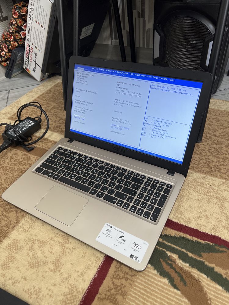 Ноутбук Asus 15,6