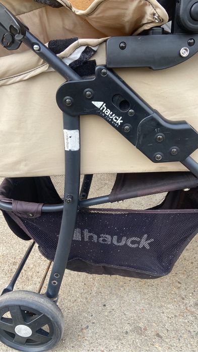 Vând cărucioare de copii