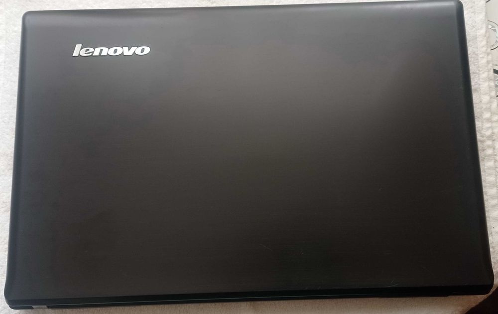 Laptop 17,3" Lenovo G770, Intel Core i5-2430M, 8 GB RAM
