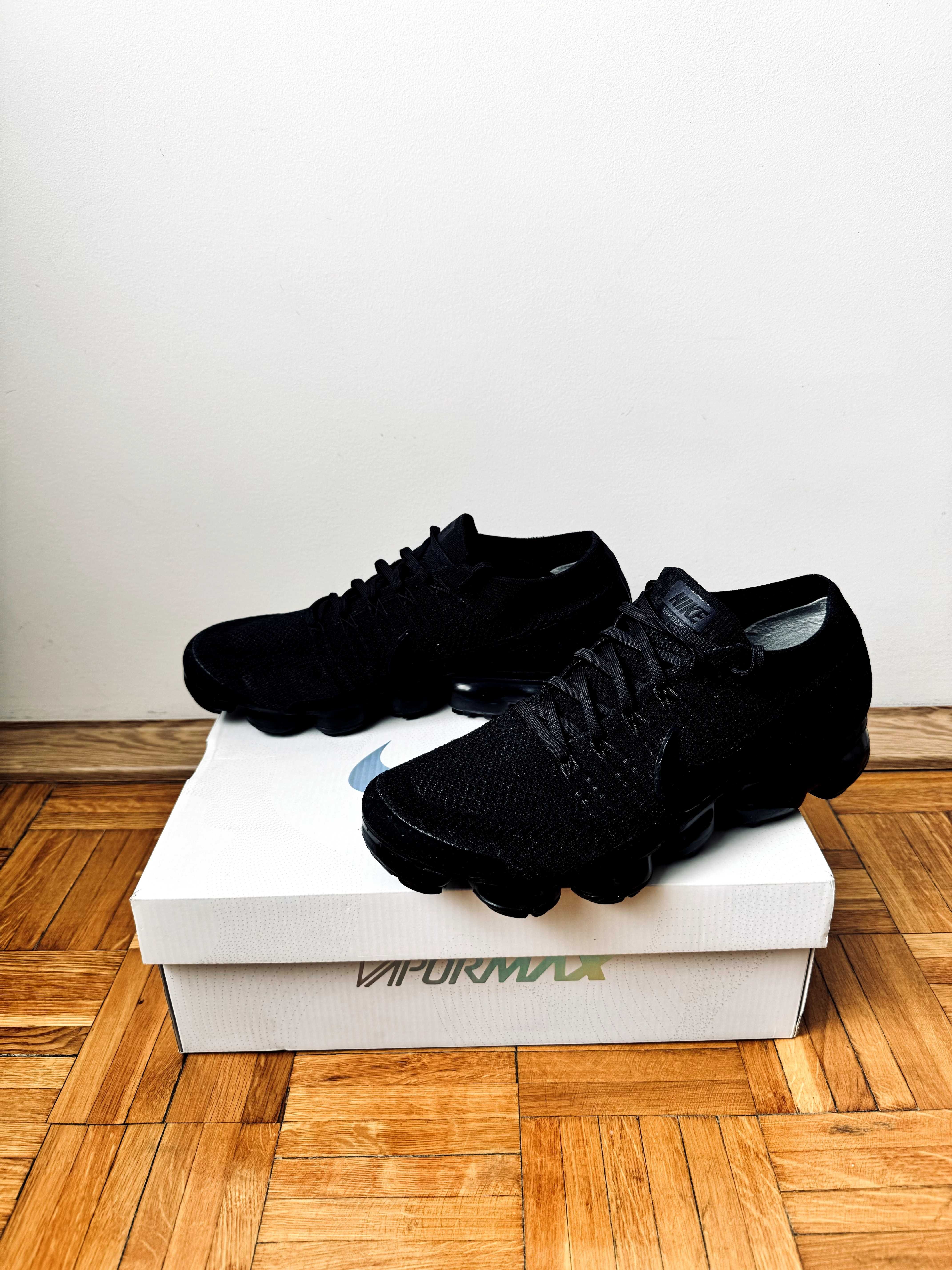 Nike Vapormax FlyKnit - Black