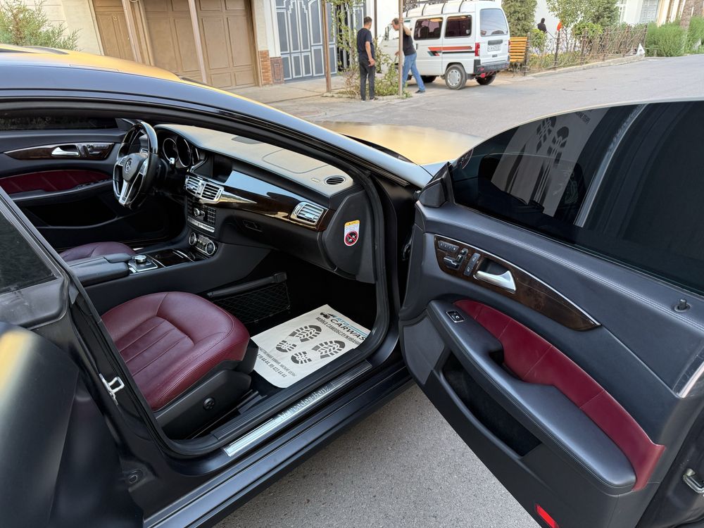 Mercedes Benz CLS Banan AMG Body Kit Состание Зор