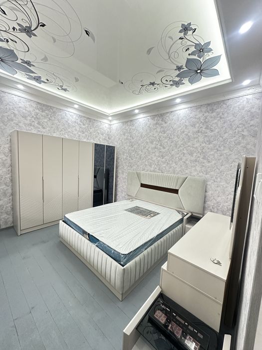 Спальни мебели LUX