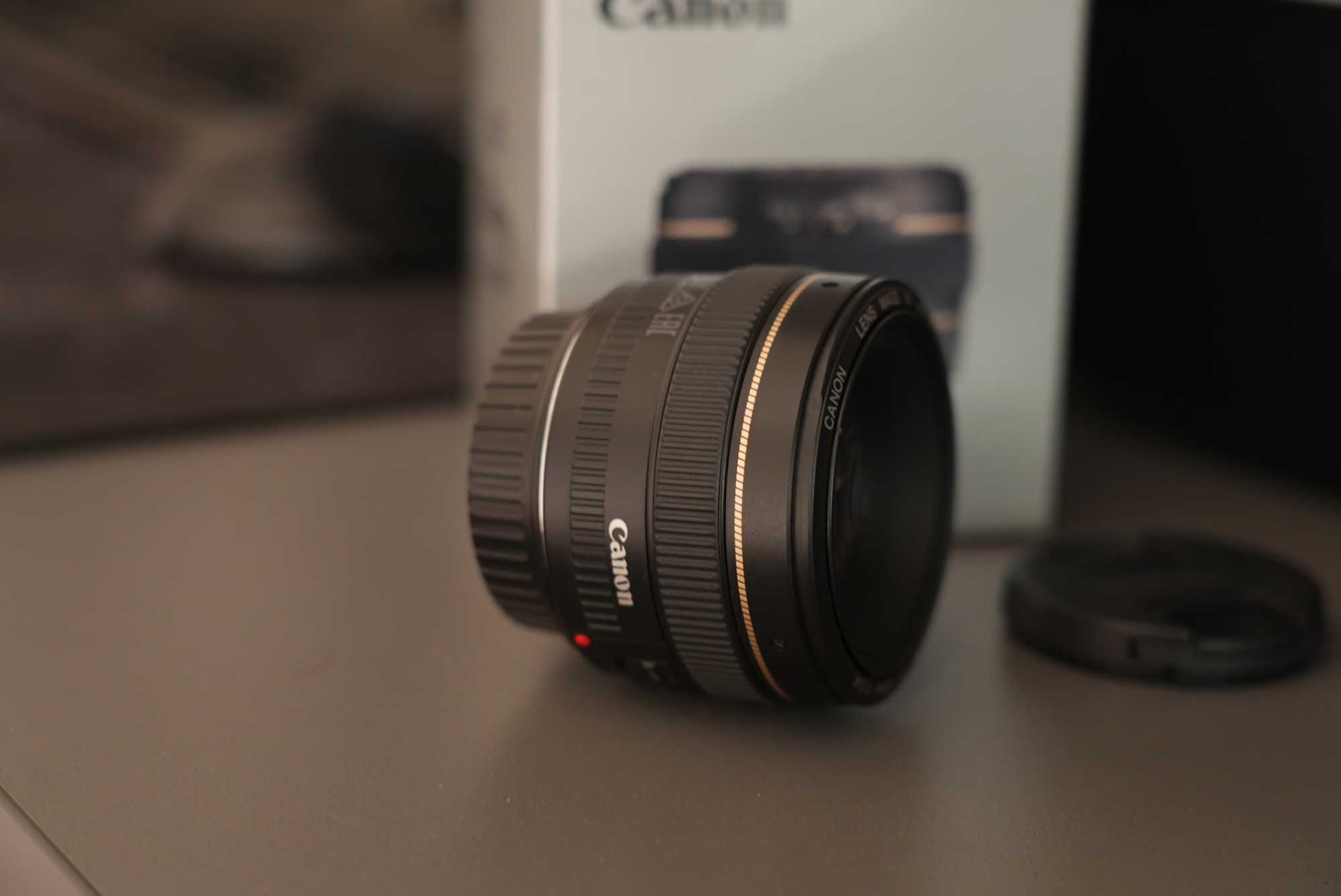 Canon 50mm f1.4 sotiladi