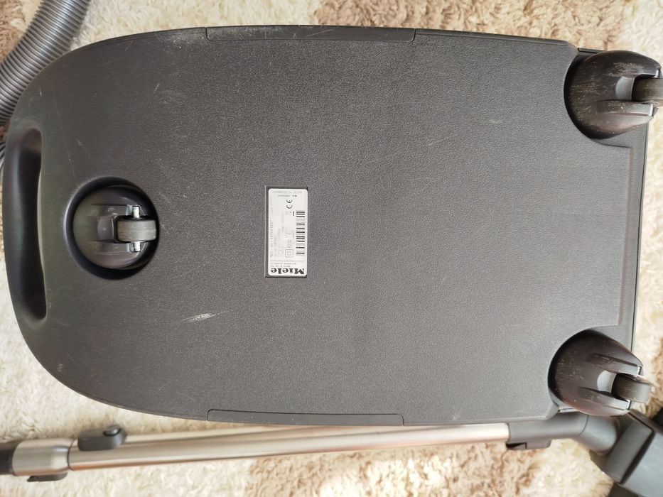 Прахосмукачка Miele s8340 eco line