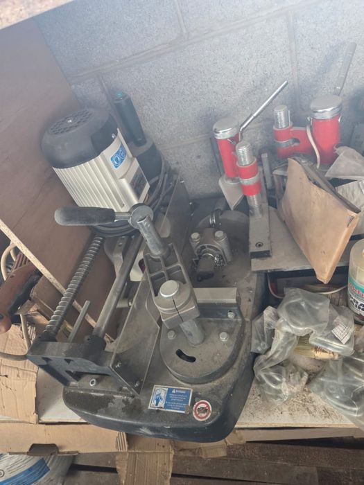 Токарно-фрезерно станок