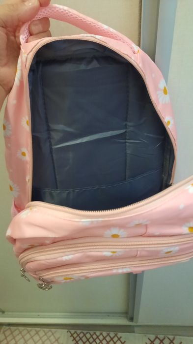 Нова ученическа раница