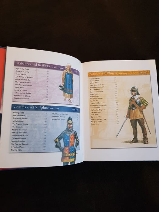 Enciclopedie/ carte în limba engleză, ,,British History", 512 pagini