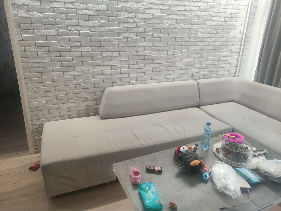 Диван Виденов хол