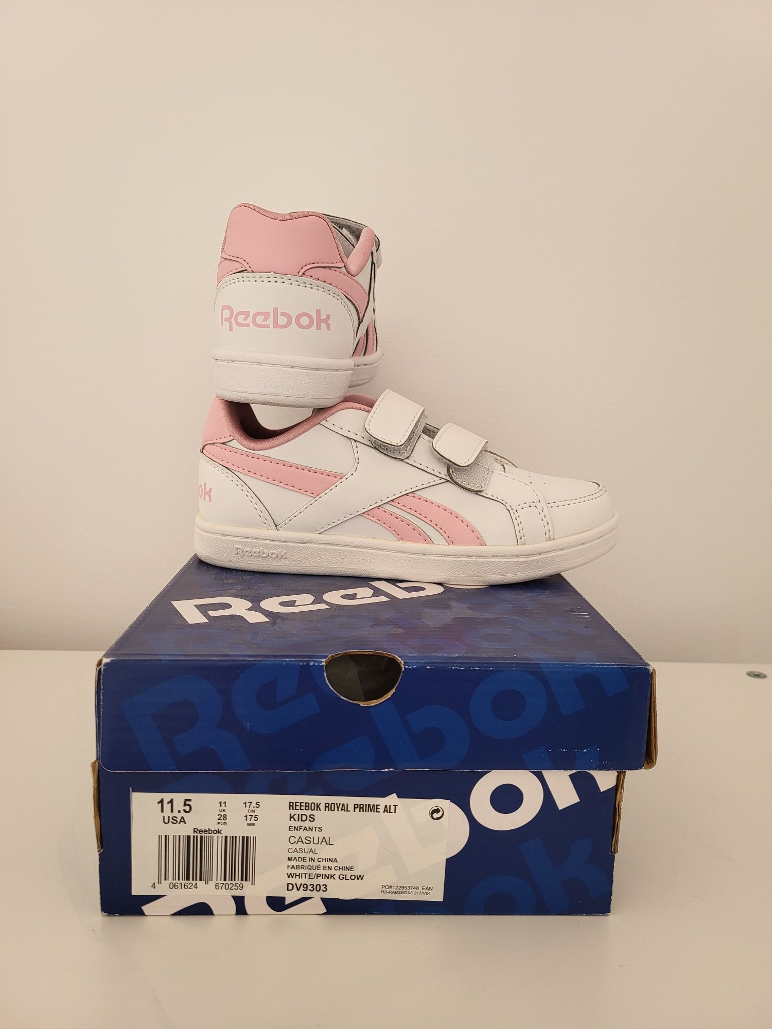 Adidasi NOI Reebok marimea 28