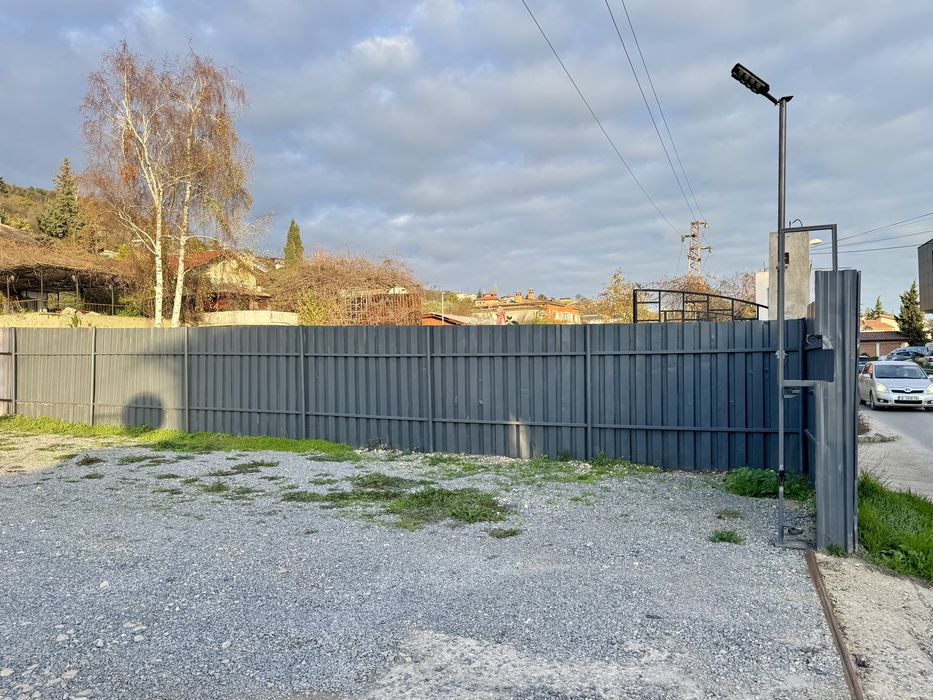 Дава се под наем Гараж / Паркомясто в Варна, Базар Левски - 100 кв.м за 15.3 € - Снимка #1