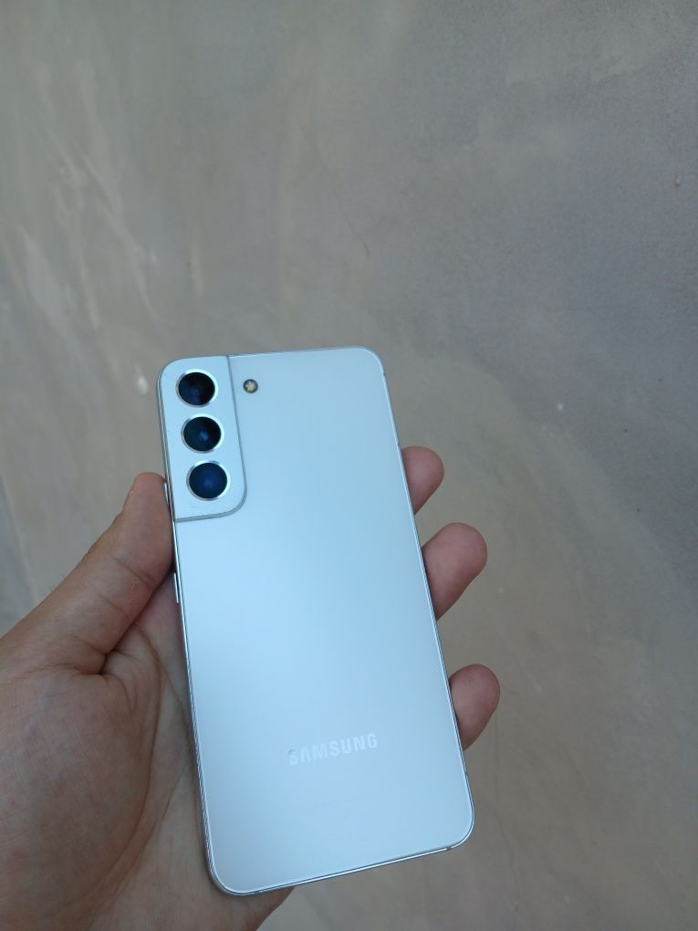 Samsung S22 Satiladi