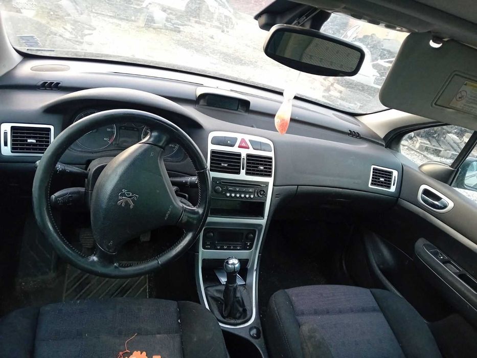 Пежо 307 1.6HDI НА ЧАСТИ