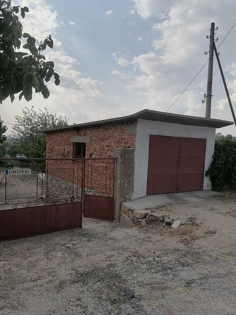 Продава се Къща в с. Изворово, Област Хасково - 200 кв.м за 166 €/кв.м - Снимка #1