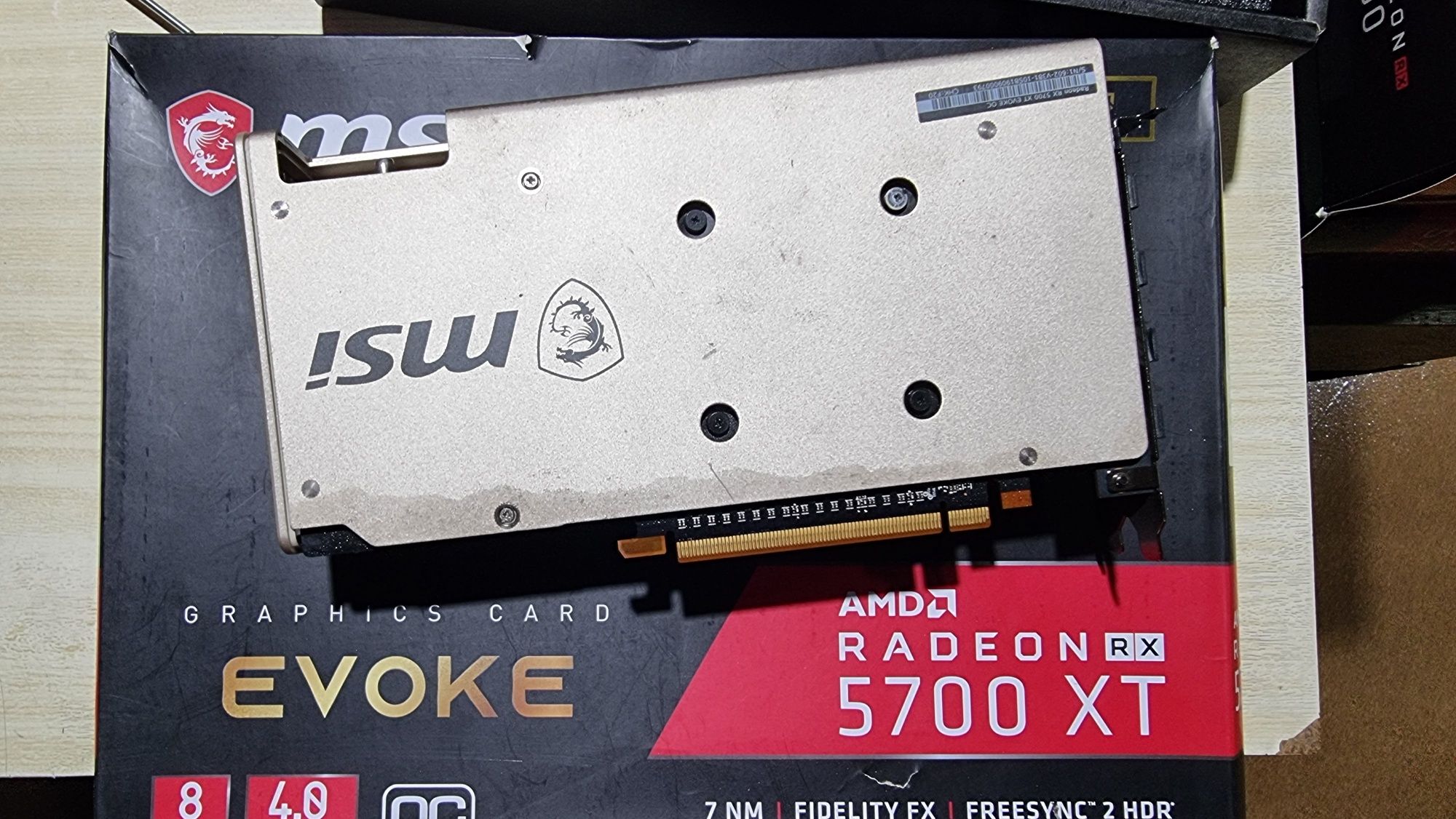 Продавам видеокарти  RX5700 и RX5700XT