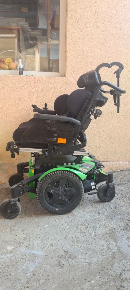 Căruț electric persoane cu handicap