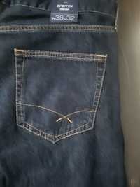 Продается мужское  джинсы