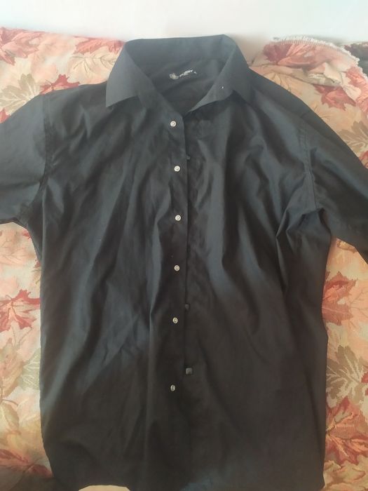 Рубашка чёрная классическая