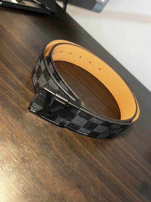 Curea Louis Vuitton Noua Sigilata