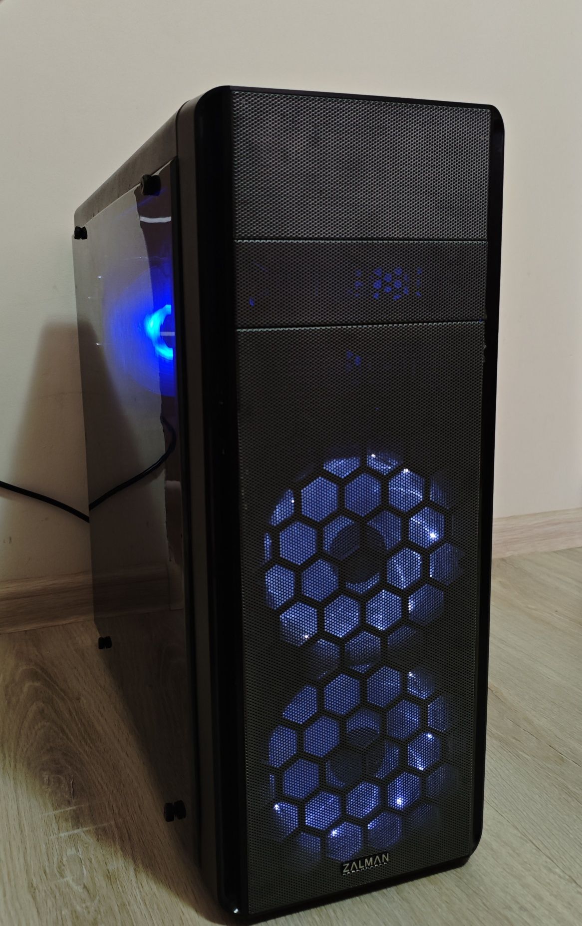 I3 10100f, gt730, 16ozu, ssd+hhd игровой компьютер