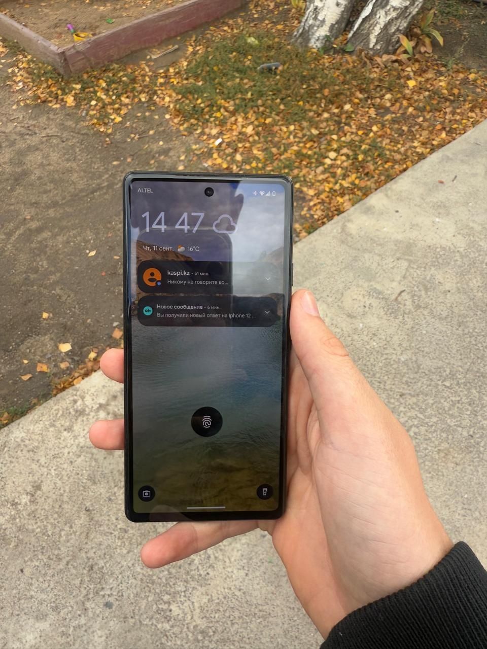 Google  Pixel  6a