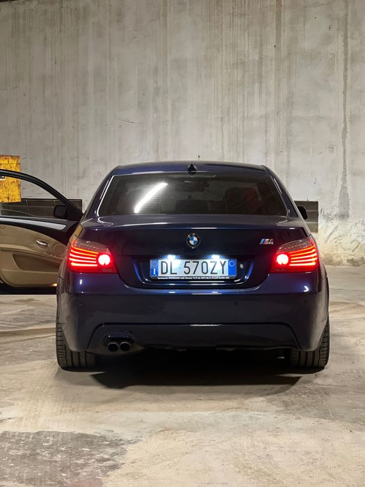Vând BMW E60 530d