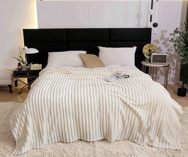 Луксозни пухкави одеяла 200/230см