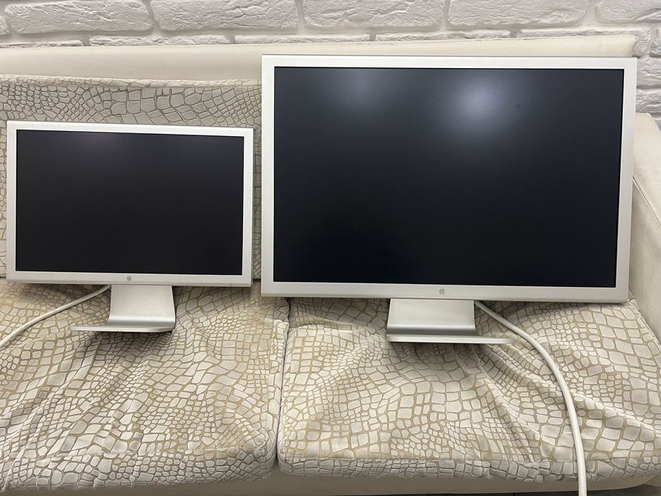 Продаю Apple  Cinema Display 30 и 20
