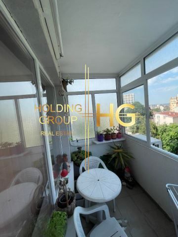 Продава се Четиристаен апартамент в Варна, Цветен квартал - 95 кв.м за 1790 €/кв.м - Снимка #5