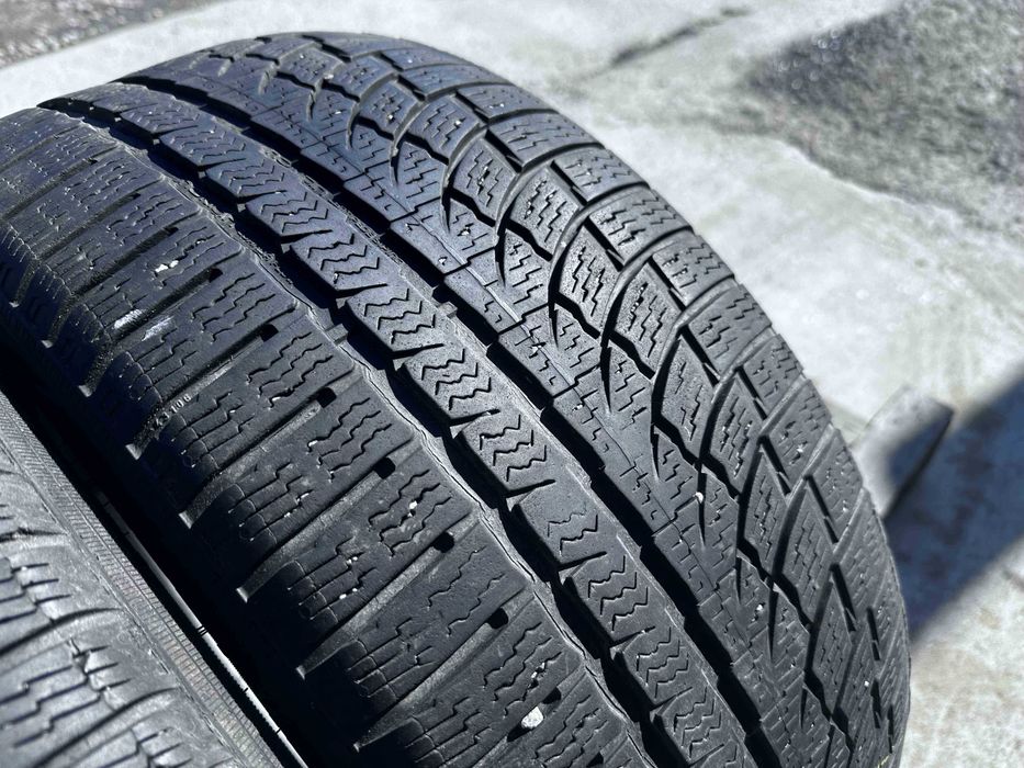 SET 2 Anvelope Iarna 235/45 R18 NOKIAN WR A4 98V