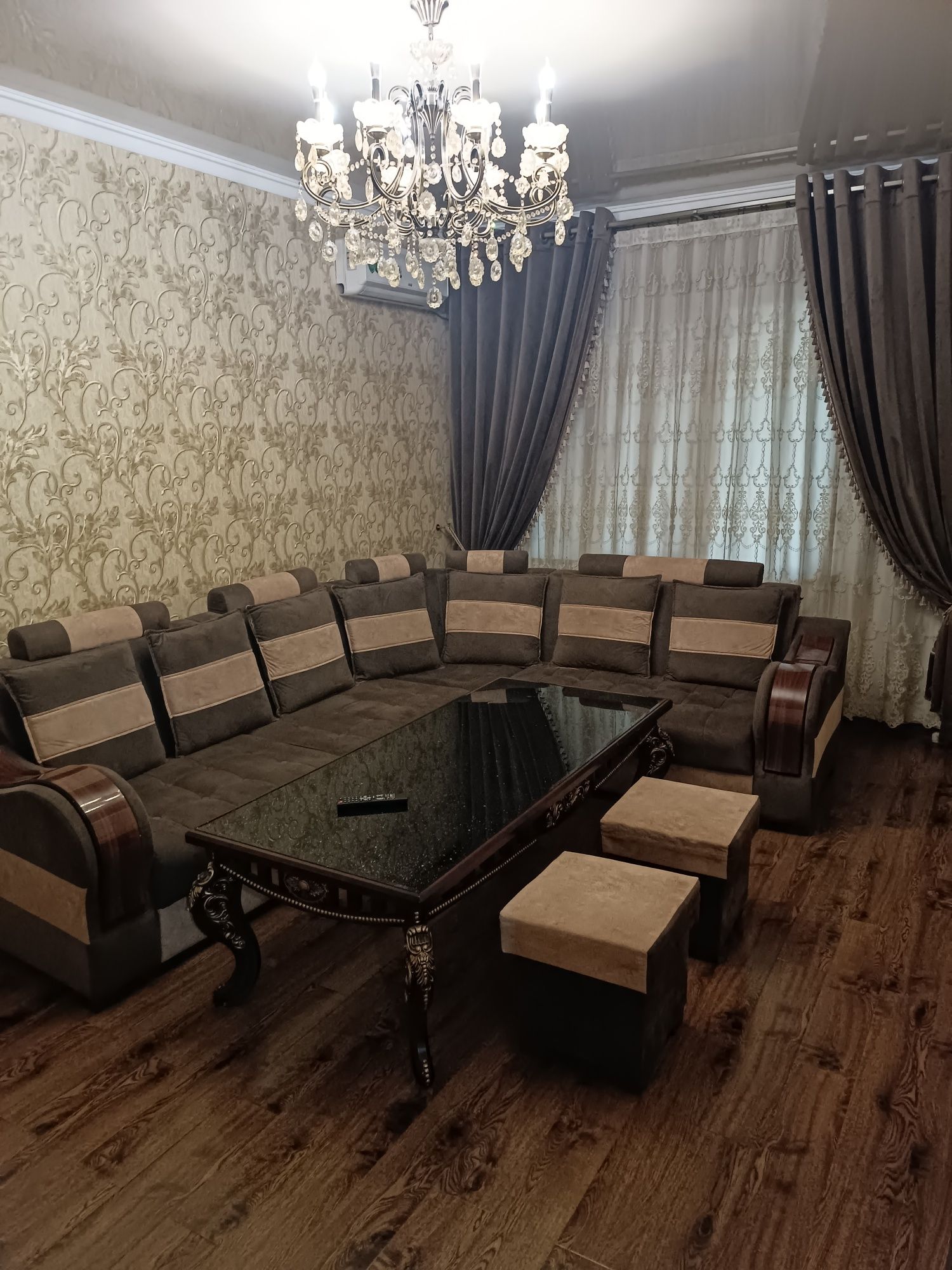 Сергели 5  3. 6. 9  90 кв