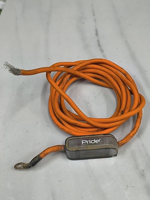 Силовой кабель DL Audio 8 Ga (10 мм²) с предохранителем Pride — 3 метр