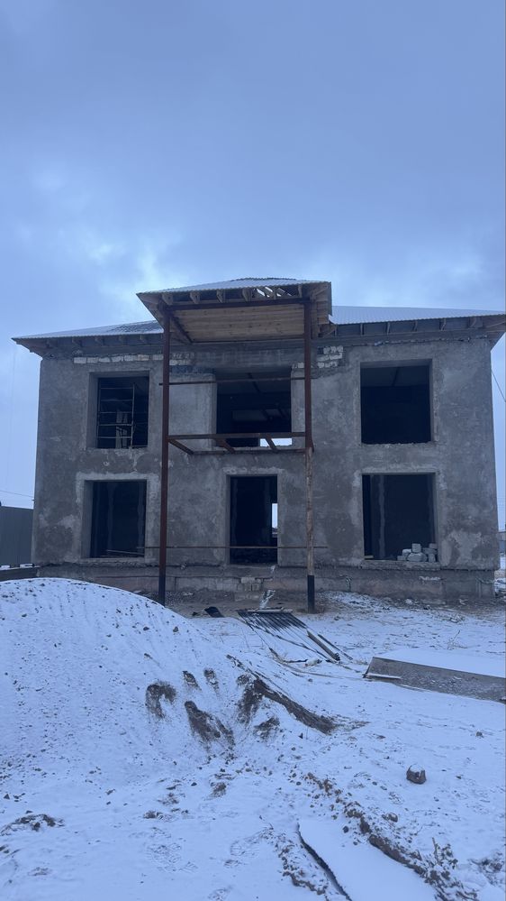 Продается дом 2 этаж. 240квадрат.