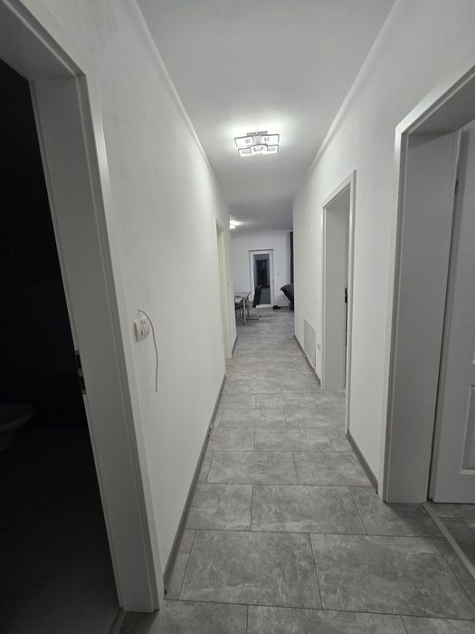 PROPRIETAR închiriez casă la Șag