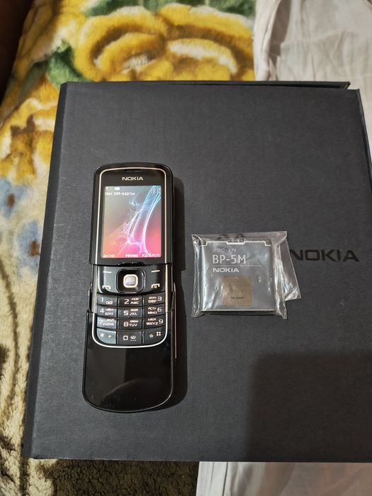 Продам новый телефон Luna  8600. Оригинал 100%. Не подделка не копиа