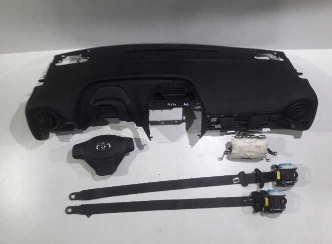 Toyota Aygo kit airbag - plansa de bord - set centuri de siguranta