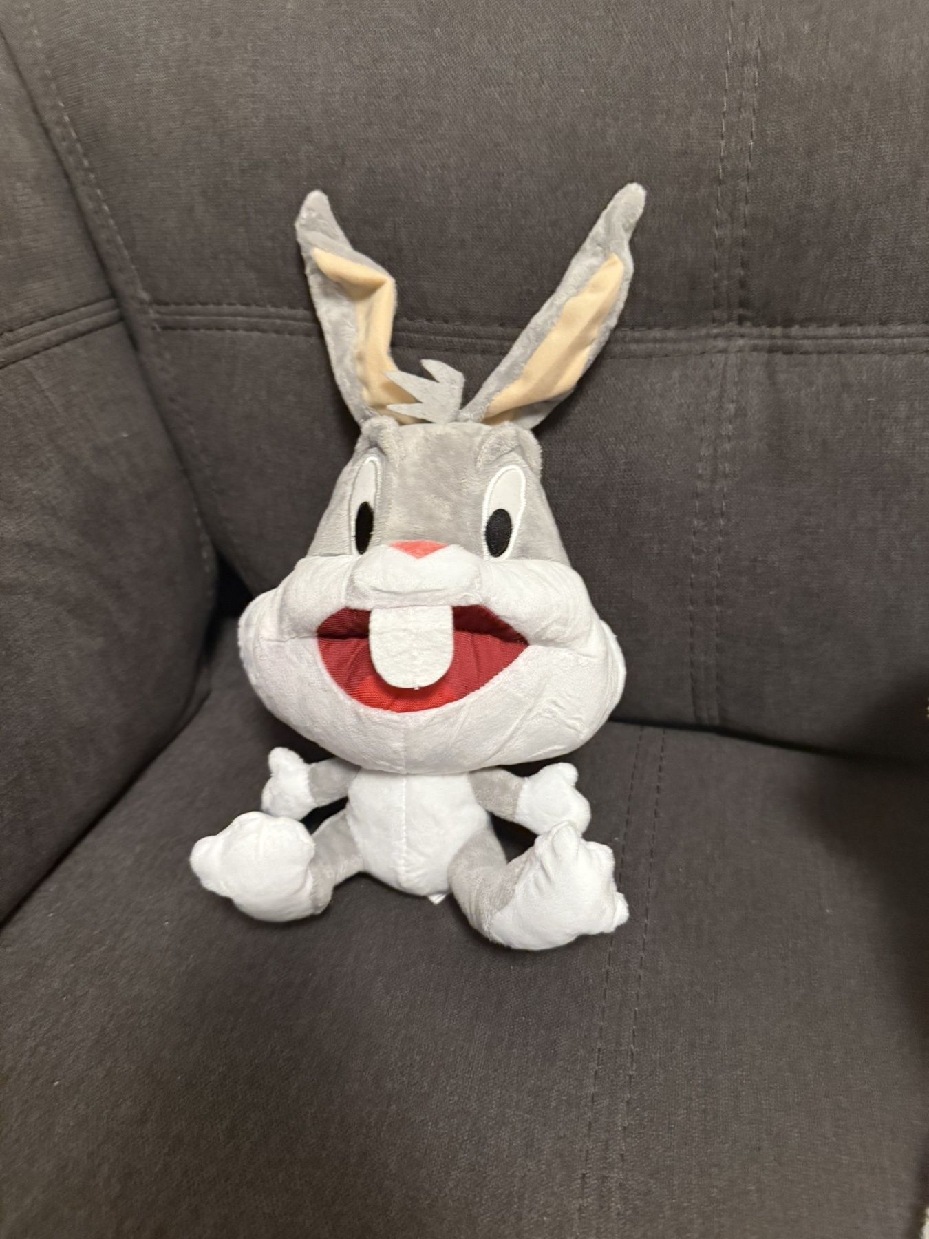 Плюшени играчки от серия Looney Tunes